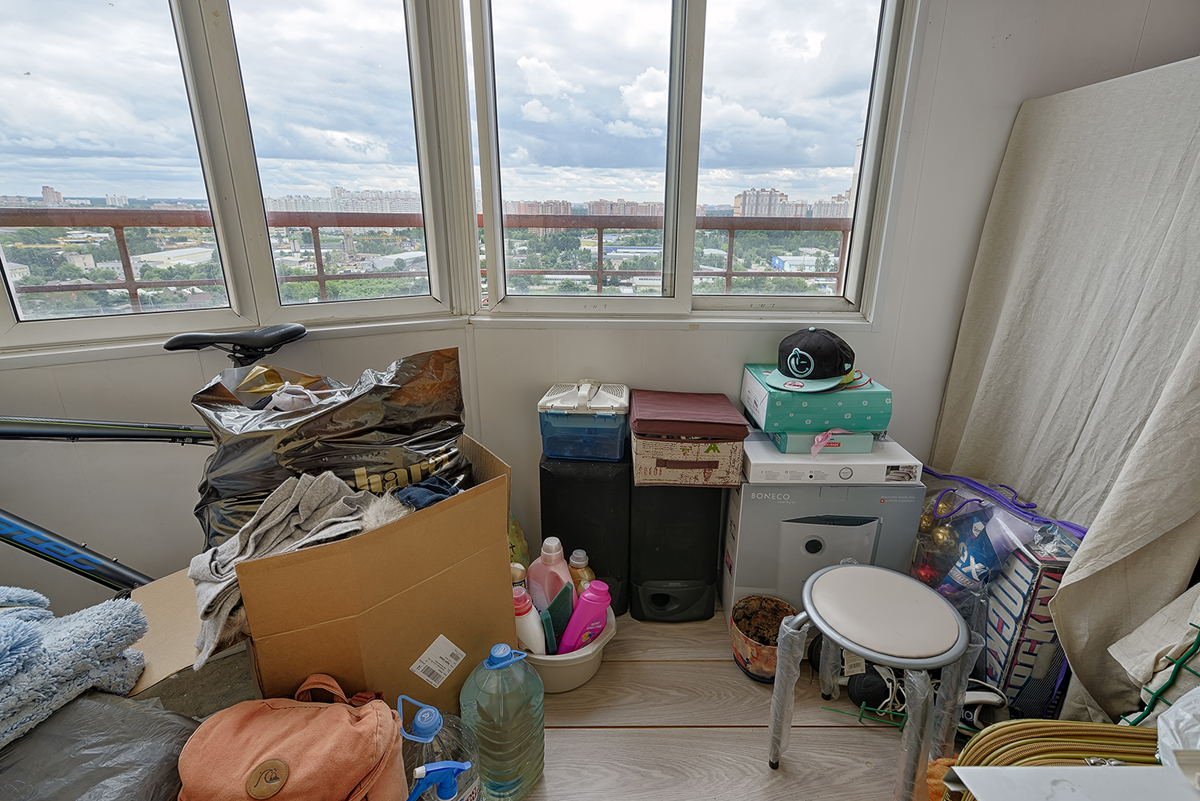 лоджия для хранения вещей