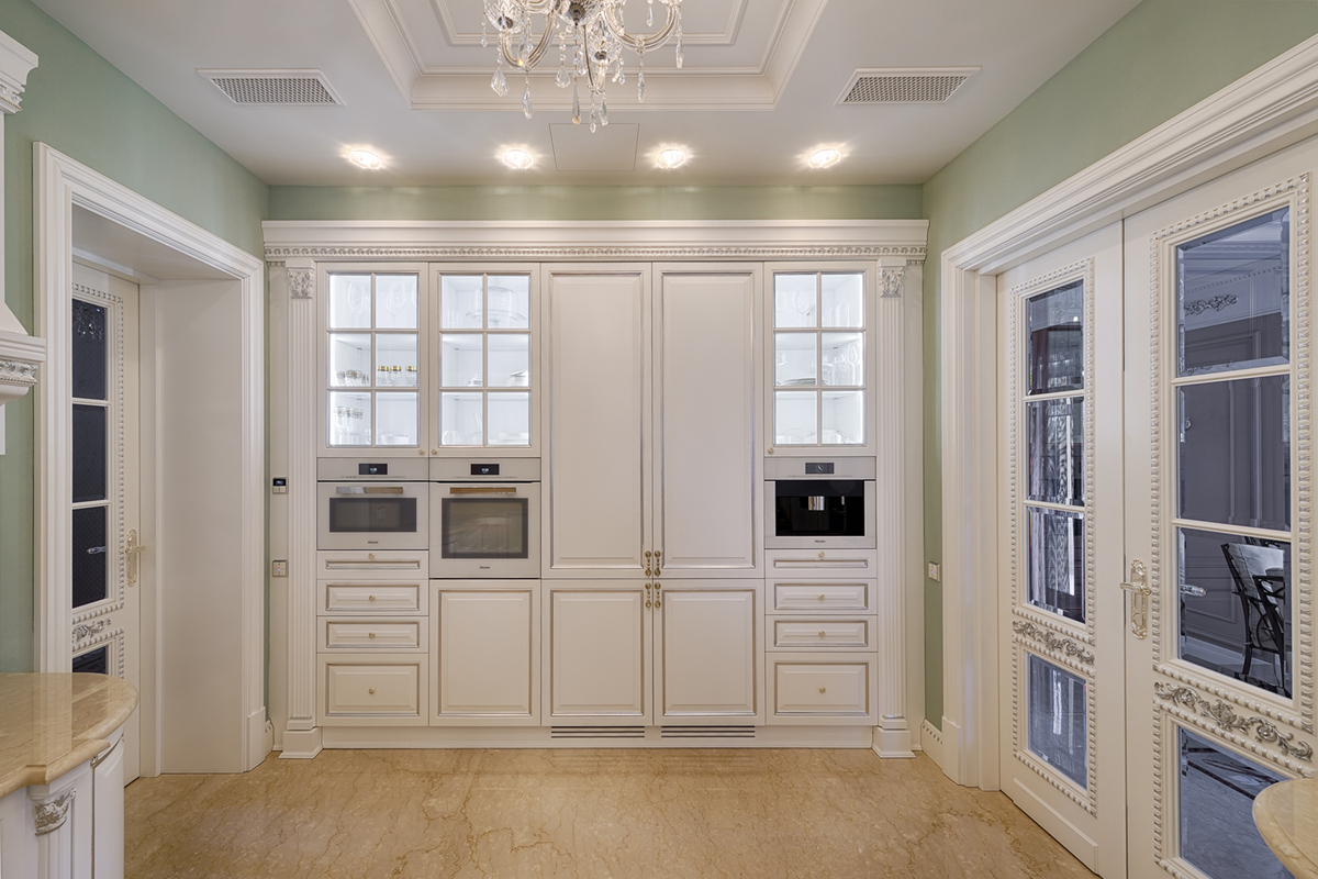 просторная кухня