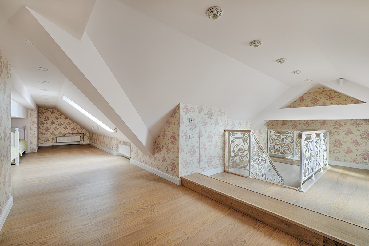 комната под крышей частного дома