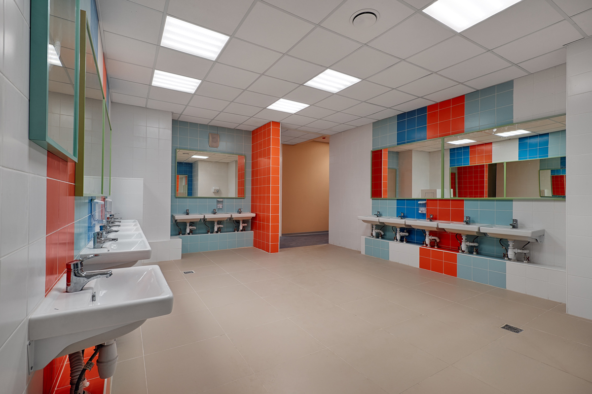 санузел школьной столовой