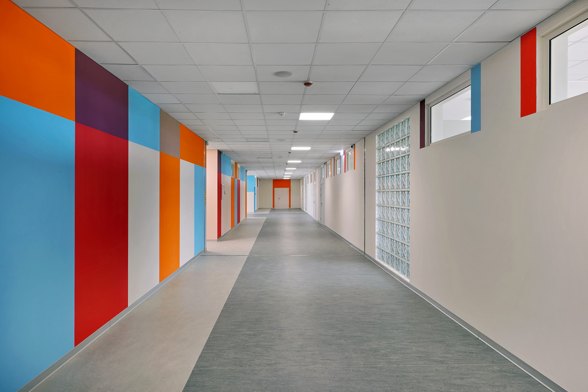 коридор в школе