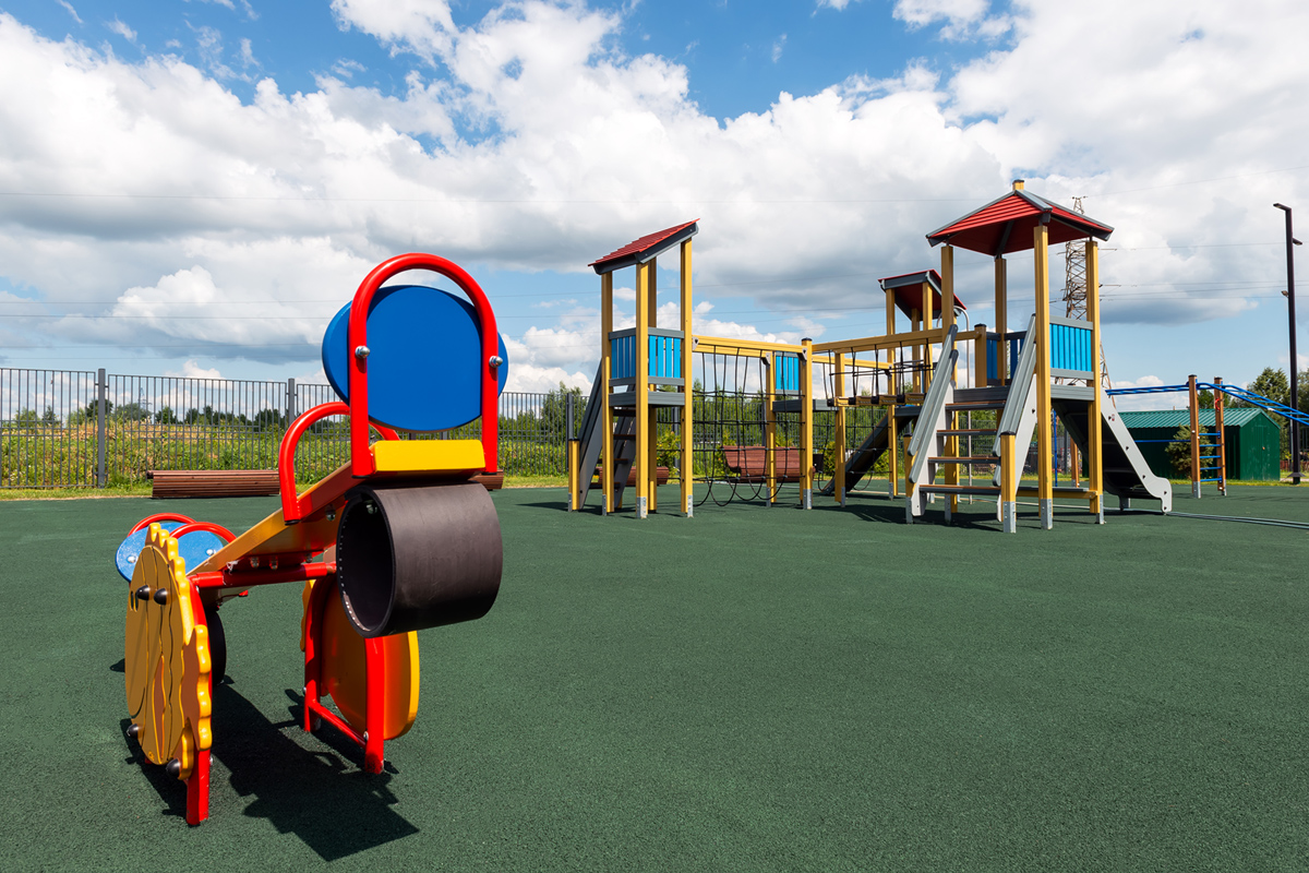 школьная площадка для игр
