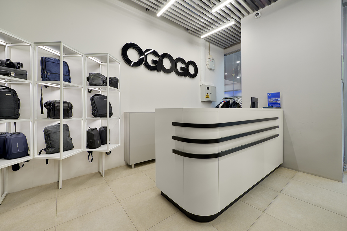 ресепшен в магазине