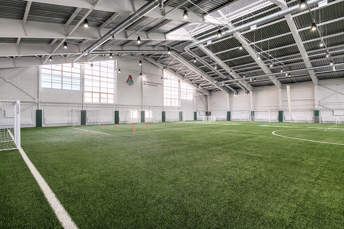 крытый манеж локо