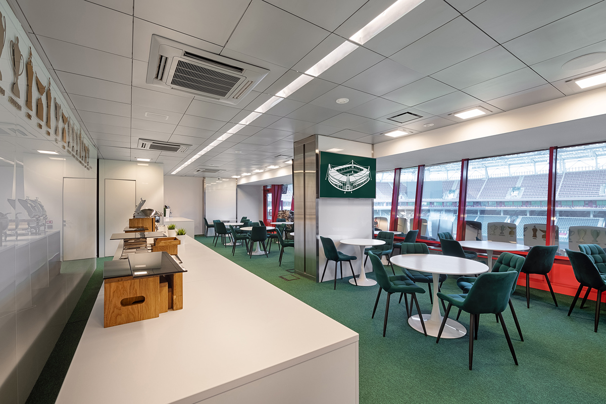 vip ложа футбольного стадиона