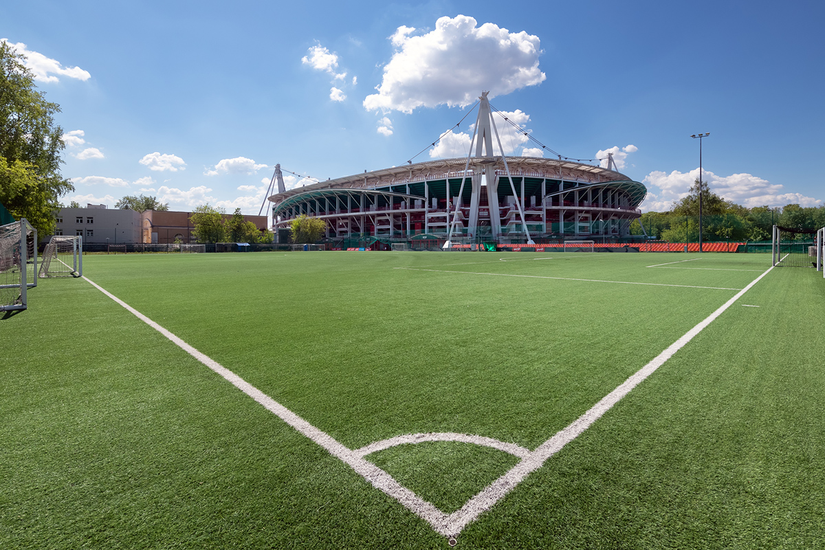 футбольное тренировочное поле