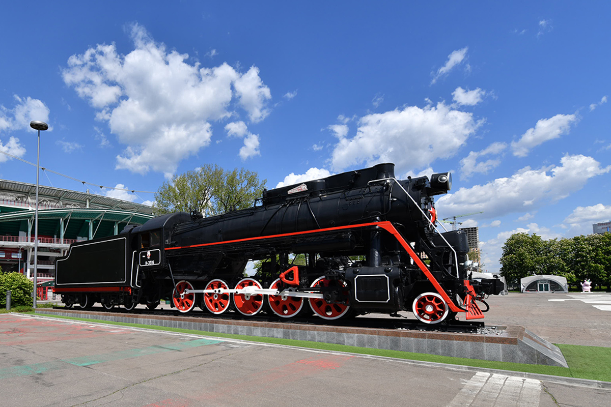 стадион локомотив паровоз