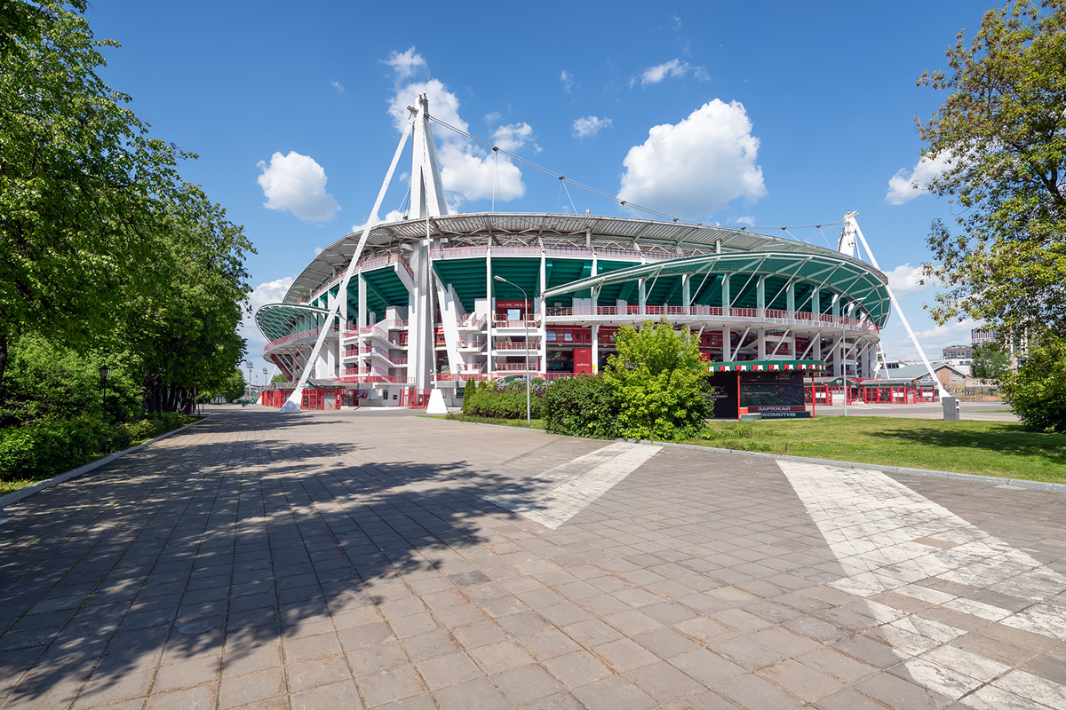 вид стадиона локомотив